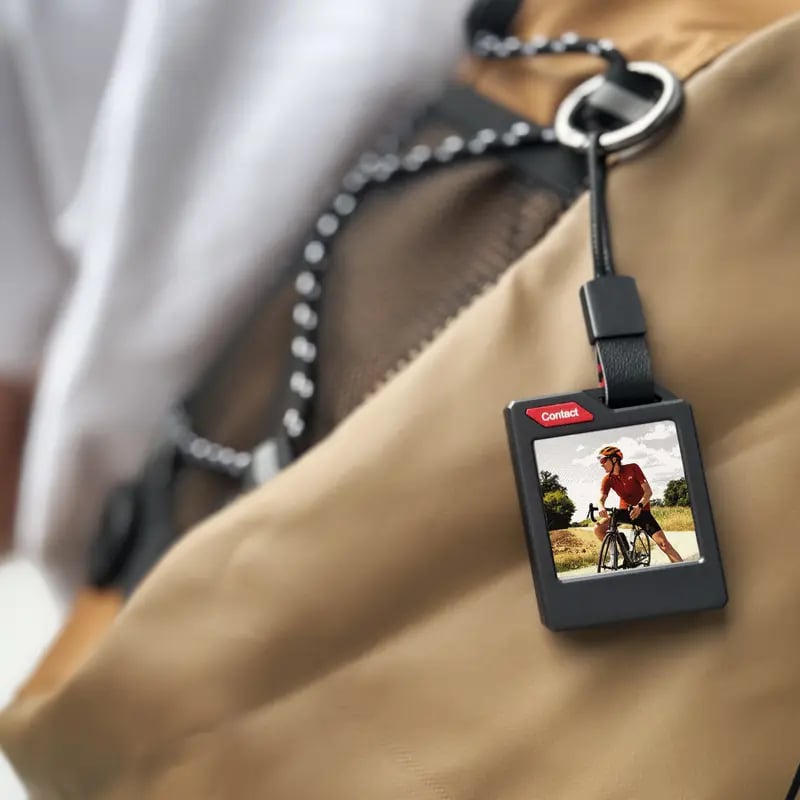 KOKOGOL E-Ink Smart Tag — Customizable Photo Tracker for Apple Find My