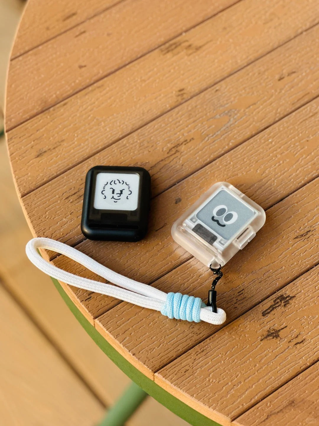 The Pocket Prophet – Pocket-Sized Decision Maker & Digital Fidget Toy