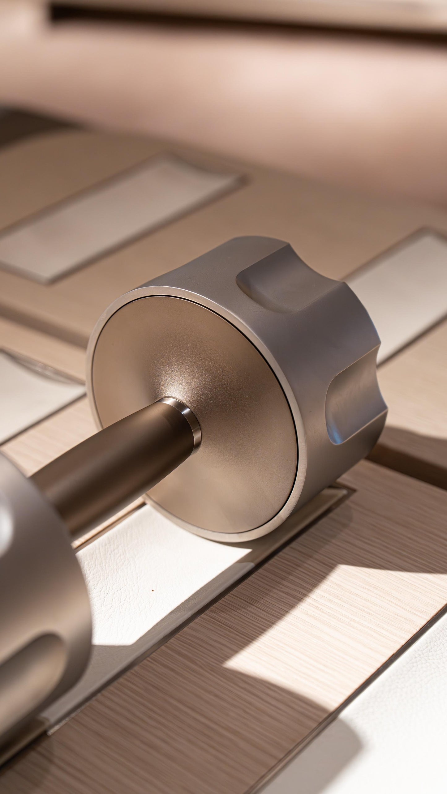 Revolver Dumbbell™ | 5kg Adjustable CNC Machined Stainless Steel Dumbbell with 12 Bullet Weights